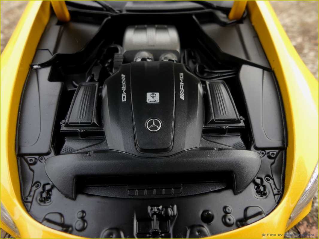 1:18 MERCEDES-BENZ AMG GTS "SOLARBEAN GELB" 2014 IAA